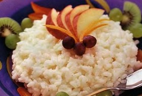 Рисовая каша с фруктами